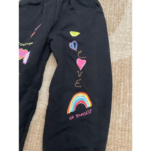 KIDS WORLDWIDE SSENSE Exclusive Kids Black All Over Love Print Sweatpants SZ 4 - Picture 5 of 7